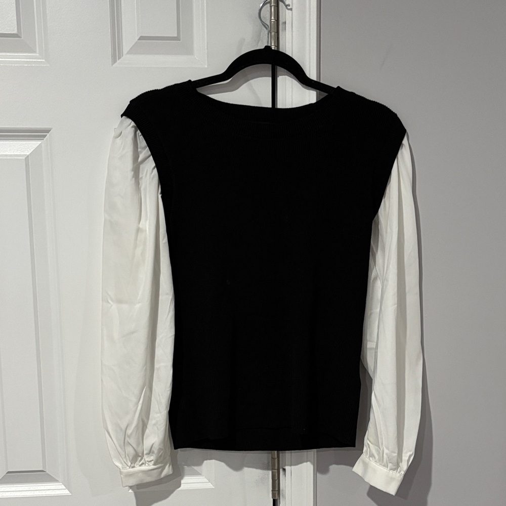 Elegant Black and White Women's Top